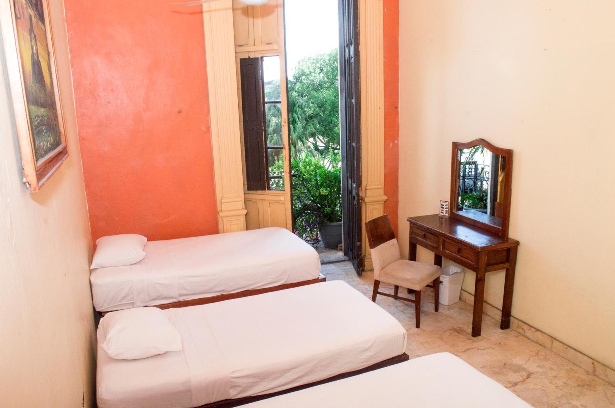 Hostal Zocalo Hotel Merida Luaran gambar